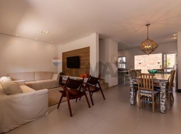 Casa · 55m² · 4 Quartos · 1 Vaga · Alugue Casa Moderna com Piscina no Litoral Norte de SP