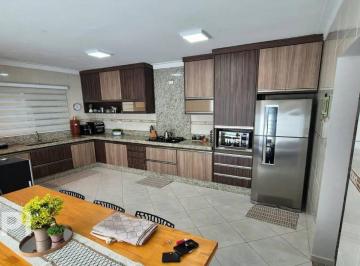 Casa · 218m² · 3 Quartos · 2 Vagas · Casa para venda em Parque Almerinda Chaves de 218.00m² com 3 Quartos, 1 Suite e 2 Garagens