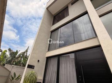 Casa · 124m² · 2 Quartos · 2 Vagas · Casa de Condomínio para venda em Granja Viana de 124.00m² com 2 Quartos, 1 Suite e 2 Garagens