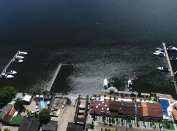 Casa · 90m² · 2 Quartos · 1 Vaga · Sobrado à venda na Marina Del Rey em Guarujá.