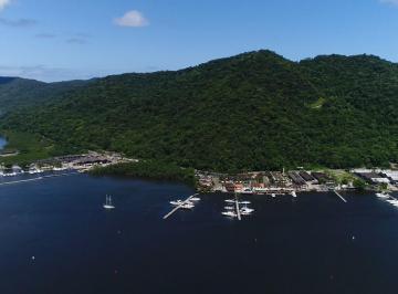 Casa · 90m² · 2 Quartos · 1 Vaga · Sobrado à venda na Marina Del Rey em Guarujá.