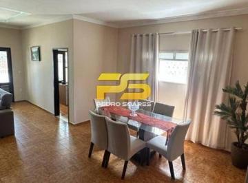 Casa · 300m² · 4 Quartos · 1 Vaga · CASA AMPLA PARA LOCAÇÃO NO BAIRRO DOS ESTADOS | CONFORTO, ESPAÇO E EXCELENTE VENTILAÇÃO