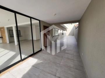 img1 · Casa de Alto Padrão com 4 Suítes, Piscina e Varanda Gourmet em Balneário Flórida