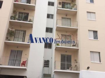 Apartamento · 60m² · 2 Quartos · 1 Vaga · Locação no Residencial Porto Belo - Andar alto e armários