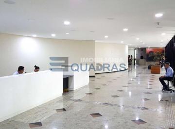 Comercial · 375m² · 8 Vagas · Conjunto Comercial em Cidade Monções com 375m²
