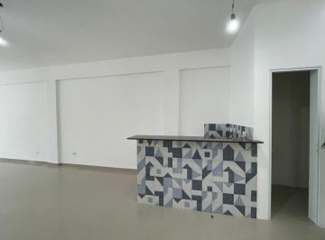 Comercial · 249m² · 2 Vagas · Ponto Comercial de Alto Padrão para Locação em Indianópolis, São Paulo-SP: 3 Banheiros, 2 Vagas, 249