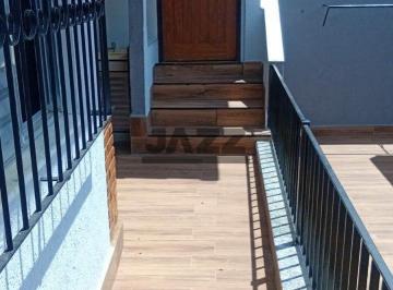 Casa · 300m² · 5 Quartos · 4 Vagas · Charmosa Casa Térrea para Locação no Jardim Europa - Bragança Paulista