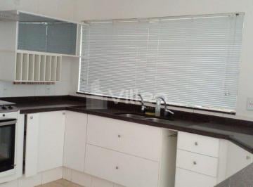 Casa · 329m² · 3 Quartos · 6 Vagas · Sobrado à Venda e Locação com 3 Suítes e Piscina em Sorocaba