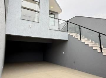 Casa · 86m² · 3 Quartos · Casa c om 3 quarto 1 suite, varanda, quintal e 2 vagas de garagem São José da Lapa
