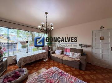 Casa · 290m² · 3 Quartos · 2 Vagas · Sobrado residencial de 290 m² com 3 quartos no Bairro Vila Metalúrgica