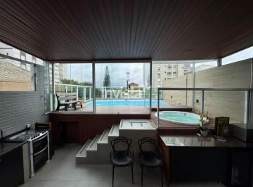 Casa · 250m² · 4 Quartos · 2 Vagas · Casa à venda no bairro Embaré