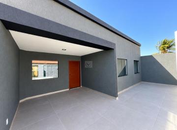 Casa · 108m² · 3 Quartos · 2 Vagas · Casa de Alto Padrão para Aluguel | Moderna, Recém-Construída e com Piscina!