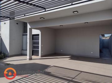 Casa · 156m² · 3 Quartos · 4 Vagas · Linda Casa à Venda no Portal Ville Azaleia, em Boituva – 3 Suítes, Pé-Direito Alto e Ambientes Integ