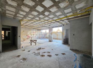 Apartamento · 130m² · 3 Quartos · 3 Vagas · Apartamento à Venda com 03 Quartos no Centro de Divinópolis MG.