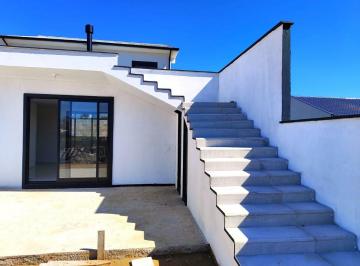 Casa de 3 quartos, Palhoça · Casa inacabada com 3 dormitórios, suíte, 2VG, 1 galpão na frente, Nova Palhoça, SC.