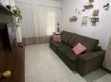 Casa de 2 quartos, Itajaí · Casa em Espinheiros, Itajaí/SC de 10m² 2 quartos à venda por R$ 450.000,00