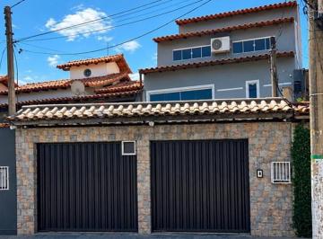 Casa · 230m² · 5 Quartos · 3 Vagas · À venda casa independente de alto padrão com piscina, RGI e financiamento no Portinho, Cabo Frio