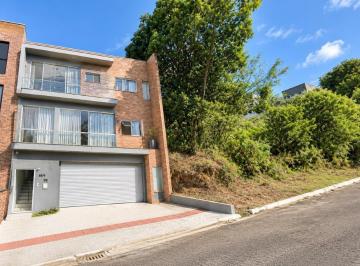 Photo 1 · Casa para Locação com 3 Suítes, Vista para a Mata e 2 Vagas - Balneário Camboriú