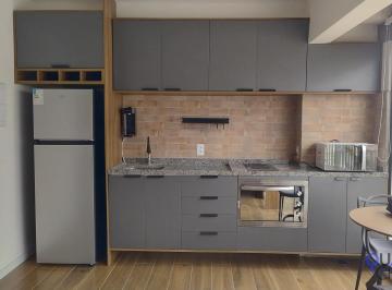 Apartamento · 25m² · 1 Quarto · Lindo Studio totalmente equipado com mobília e eletrodomésticos novos, Entrar e