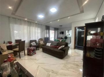 Casa · 220m² · 4 Quartos · 8 Vagas · Casa com 4 quartos à venda em Jardim independência - SP