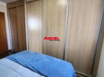Apartamento · 81m² · 3 Quartos · 2 Vagas · Apartamento a venda com 3 quartos Ed Cond das Palmeiras - Excelente localização
