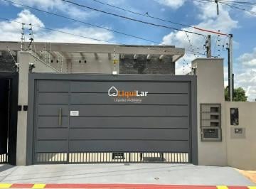 56448968ef4f9fd8ed60bdd8c2b3fc14ec90ce15 · Casa com suíte master, closet e spa no Parque Residencial Rita Vieira
