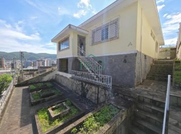 FACHADA · 12104 - Centro - Casa à venda com 3 quartos, suíte e edícula em Poços de Caldas/MG