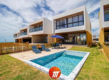 Casa · 130m² · 3 Quartos · 4 Vagas · Casa Mobiliada com 3 Suítes e Piscina à venda no Cond. Zamá na Praia do Marceneiro
