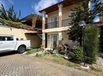 Casa · 136m² · 4 Quartos · 2 Vagas · Casa em Lagoa Redonda - Fortaleza