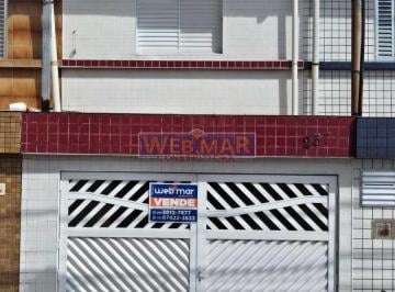 Casa · 70m² · 3 Quartos · 1 Vaga · Lindo sobrado com 3 quartos e vaga de garagem em São Vicente!