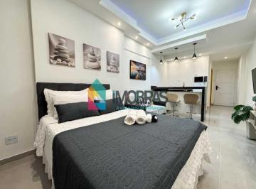 Apartamento · 30m² · 1 Quarto · Maravilhoso Conjugado Reformado e Mobiliado!