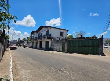Comercial · 258m² · 7 Vagas · Amplo Imóvel Comercial no Centro com Terreno de 1.640 m²