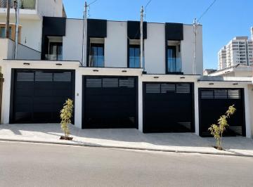Casa · 117m² · 3 Quartos · 2 Vagas · Sobrado com 3 dormitórios em Osasco