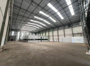 Comercial · 4300m² · Galpão em Vila Maluf, Suzano/SP de 4300m² para locação R$ 110.000,00/mes