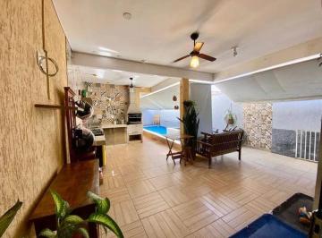 Casa de 3 quartos, Santos · Casa de 172 m² com 3 quartos à venda em Campo Grande