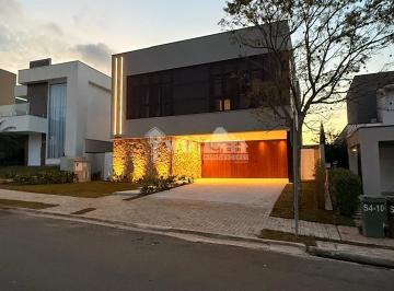 Casa · 291m² · 4 Quartos · 2 Vagas · Casa 4 quartos - Alphaville