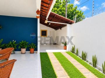 Casa · 151m² · 3 Quartos · 3 Vagas · Casa Reformada com 3 Suítes e Vaga para 3 Carros em Ponta Negra