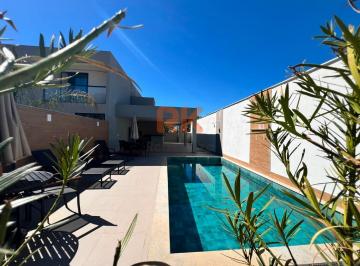 Casa · 170m² · 3 Quartos · 2 Vagas · Casa de Condomínio para venda em Trevo de 170.00m² com 3 Quartos, 1 Suite e 2 Garagens