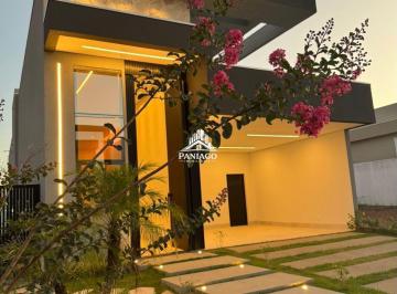 Casa · 164m² · 3 Quartos · 4 Vagas · Casa Térrea com 3 Suítes à Venda ou Locação no Florais do Parque | Cuiabá/MT
