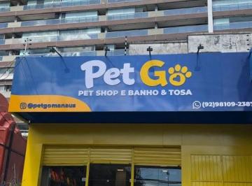 Comercial de 2 quartos, Manaus · PET SHOP
CONCEITO ABERTO NO BANHO E TOSA , AREAS AMPLAS , SALAO PARA VENDAS DE PRODUTOS .