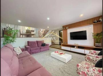 Casa · 380m² · 5 Quartos · 6 Vagas · Sobrado com 380m², 5 quartos e 6 vagas - City Bussocaba, Osasco/SP