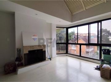 Apartamento · 116m² · 2 Quartos · 1 Vaga · COBERTURA PARA LOCAÇÃO NO BAIRRO DO ALTO – TERESÓPOLIS | 116 m²