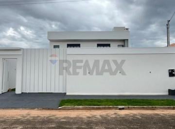 Casa · 131m² · 2 Quartos · 2 Vagas · SOBRADO NO CIDADE VERDE 3