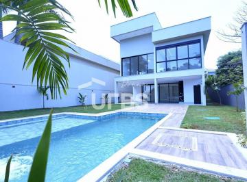 Casa · 560m² · 4 Quartos · 2 Vagas · Sobrado de Alto Padrão à Venda – Sofisticação, Exclusividade e Vista Privilegiada para a Mata