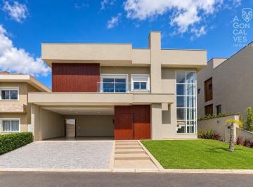 Casa · 266m² · 3 Quartos · 4 Vagas · Casa no Vilaggio Santa Corona, 03 Quartos, 04 Vagas, Piscina, Santa Felicidade, Curitiba.