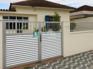Casa · 160m² · 2 Quartos · 1 Vaga · Casa à venda em Jardim Independência, São Vicente – 2 quartos, quintal e área interna de 160 m²