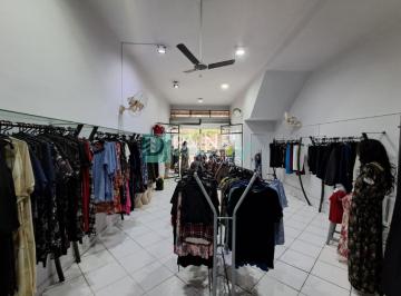 Comercial · 74m² · Loja Comercial 74 m² em Santos (Centro) – Alugada, Financiamento Disponível
