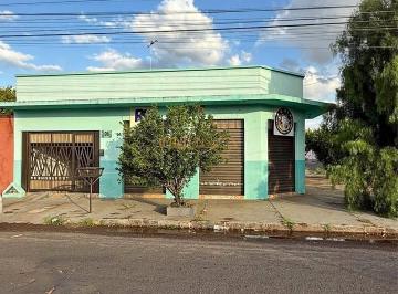 Imagem 1 · Casa para venda em Centro, Araguari