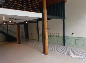 Comercial · 150m² · 4 Vagas · Ponto Comercial - Comercial - No bairro Jardim Apolo - 300m².