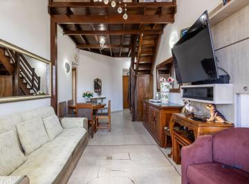 Apartamento · 132m² · 2 Quartos · 2 Vagas · Cobertura ao lado da Orla do Guaíba e Parque Marinha com 2 vagas e suíte